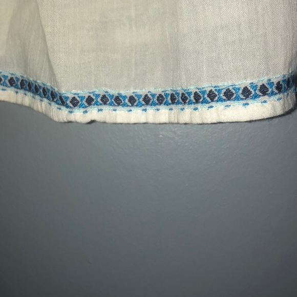 Embroidered aerie by American Eagle tank small - Picture 3 of 4